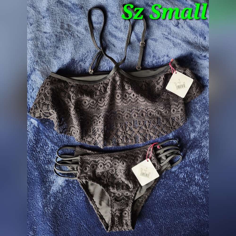 Lace Bikini Set bundle - Picture 7 of 9
